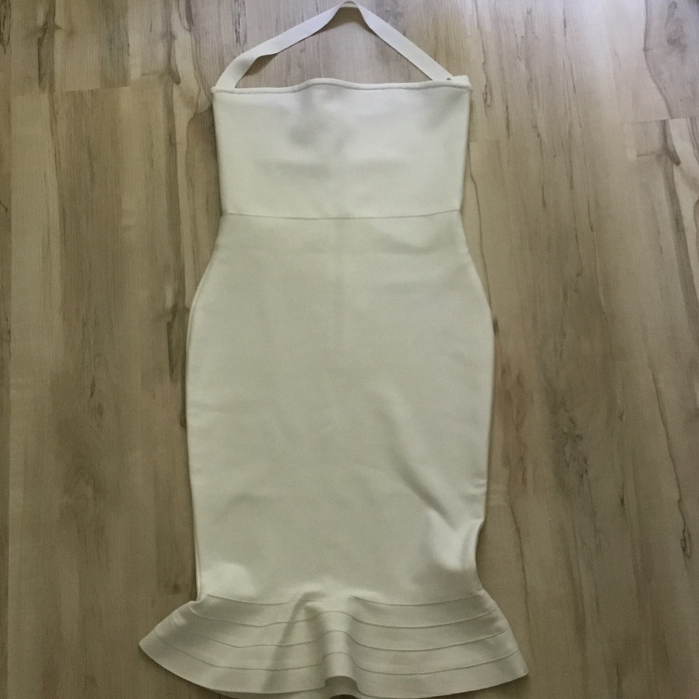 Elegant White Halter Dress